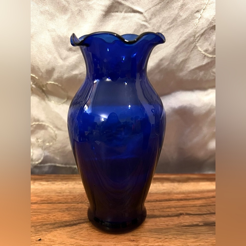 Vintage Cobalt Blue Glass Ruffled Vases 5” Tall